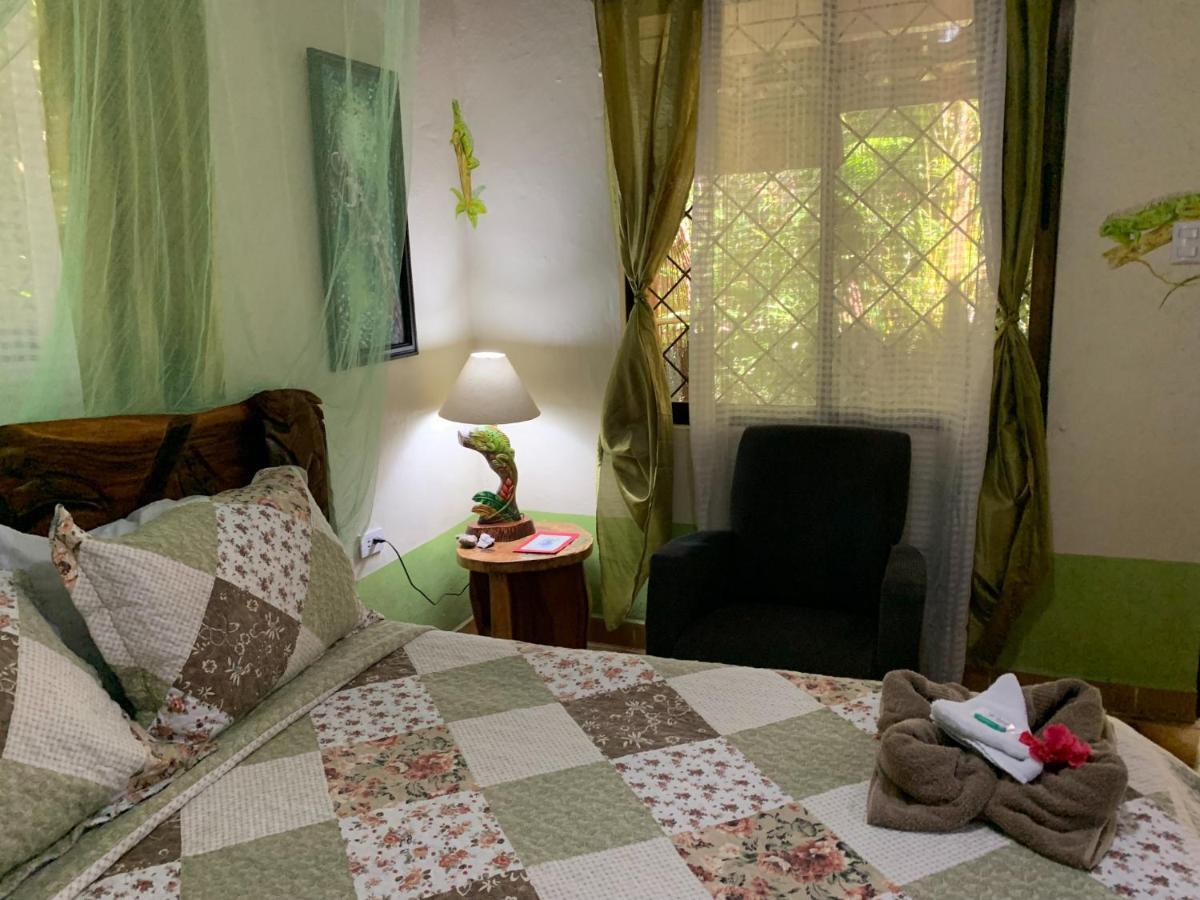 Cabinas Tito カウイータ エクステリア 写真