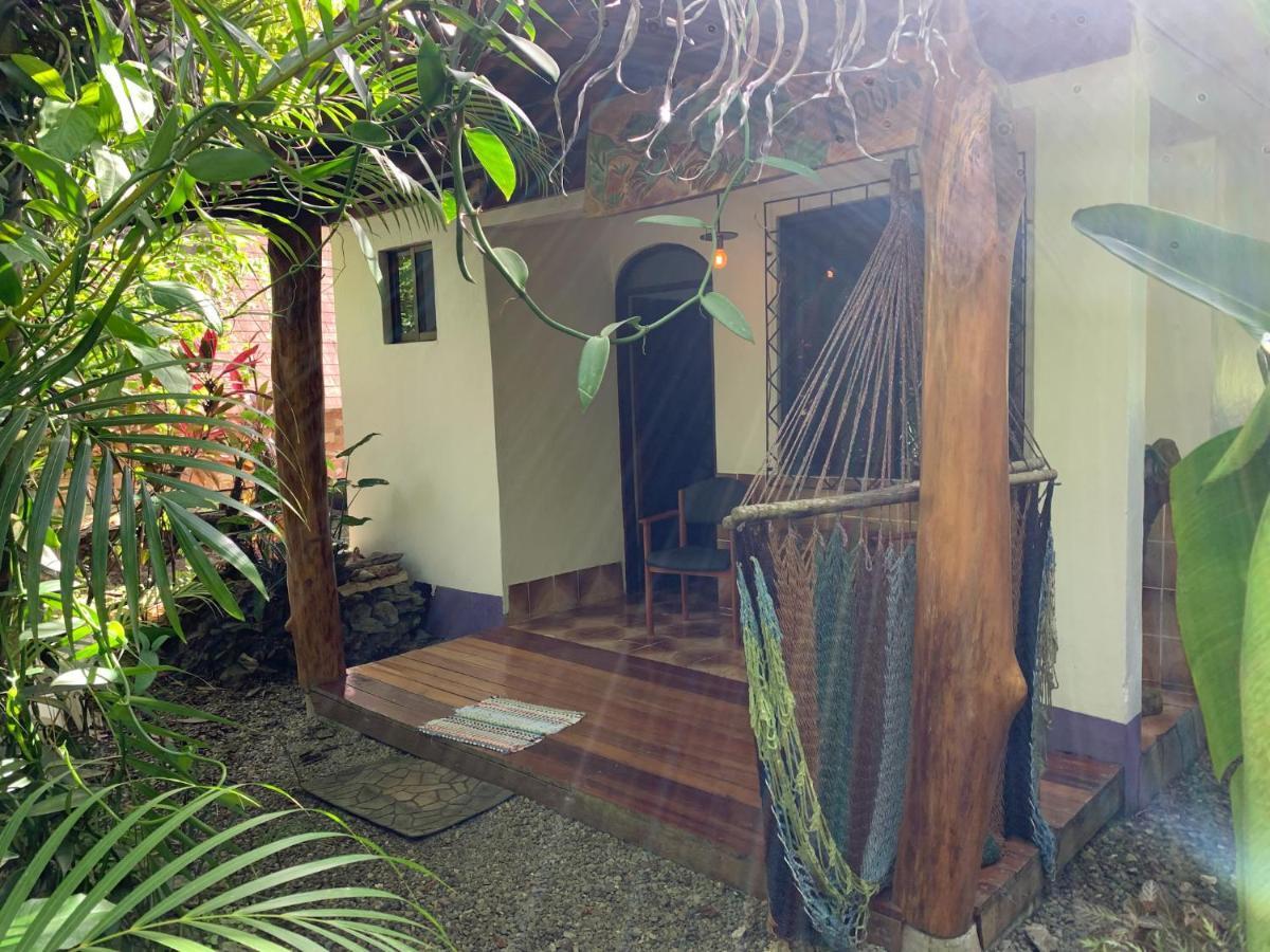 Cabinas Tito カウイータ エクステリア 写真