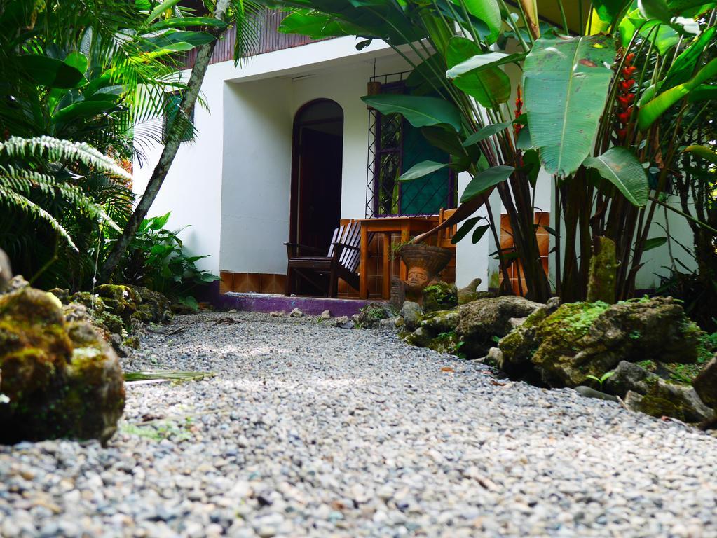 Cabinas Tito カウイータ エクステリア 写真